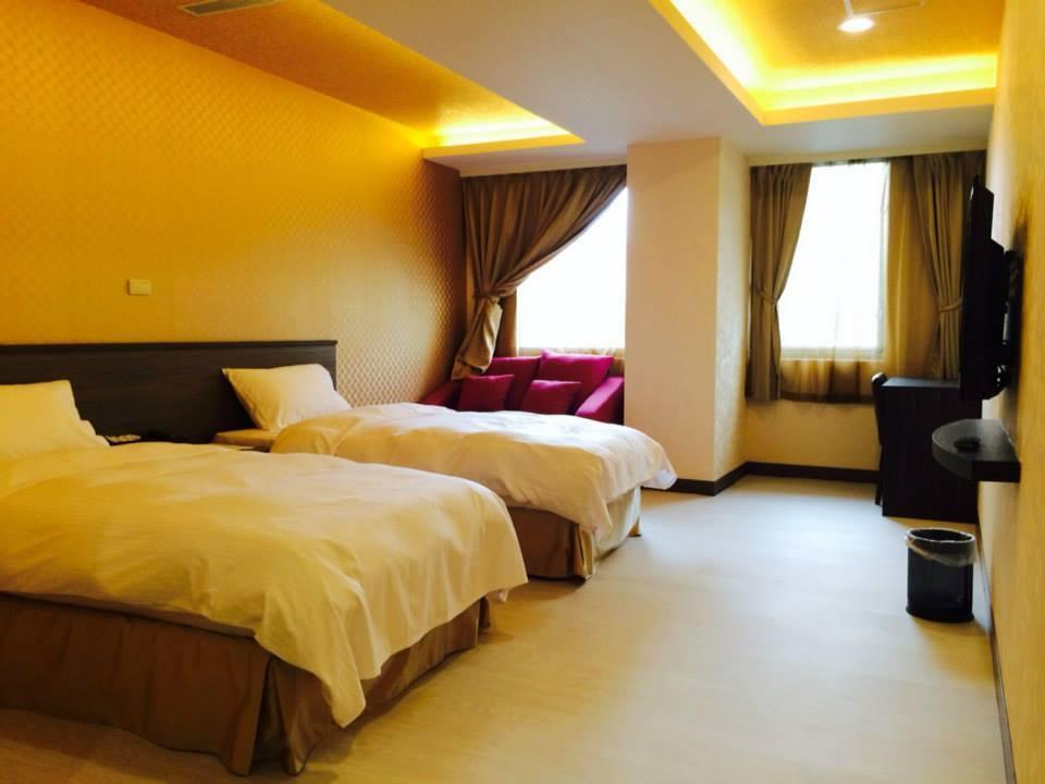 West Hotel Puli Buitenkant foto